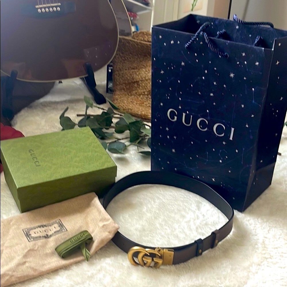 Gucci Reversible Leather Belt with Double G Buckle
